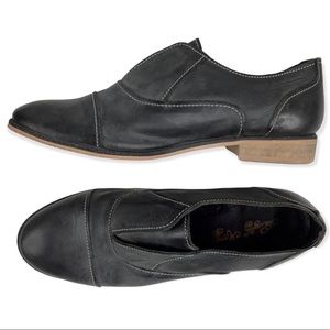 Naughty Monkey Laceless Oxford Slip-ons